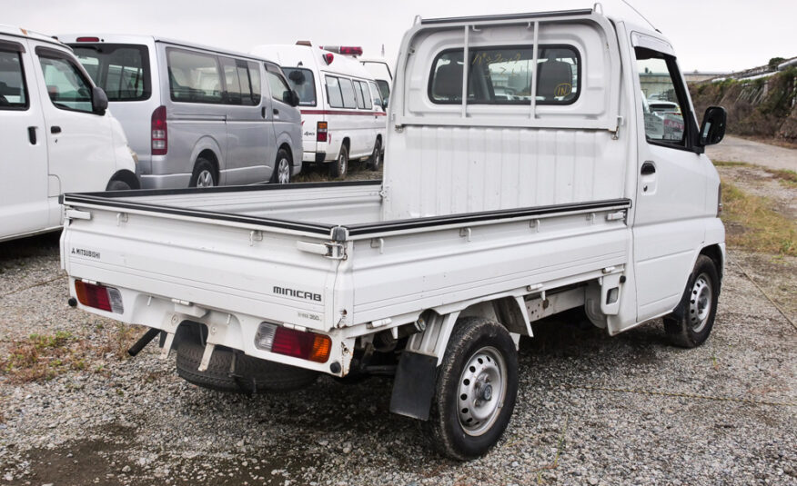 2000 Mitsubishi Minicab