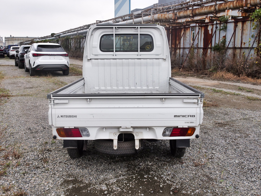 2000 Mitsubishi Minicab