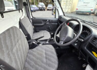 2005 Suzuki Carry