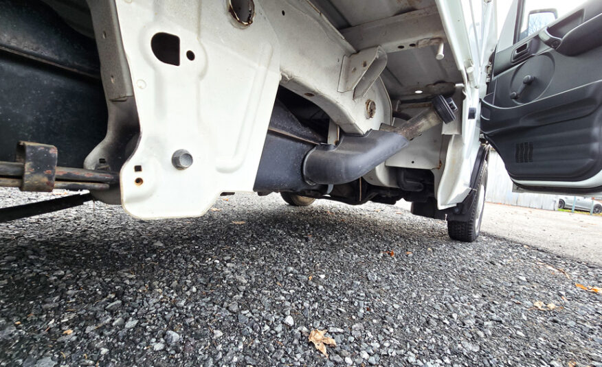2005 Suzuki Carry