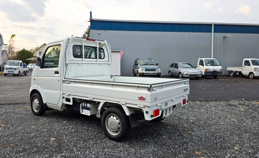 2005 Suzuki Carry