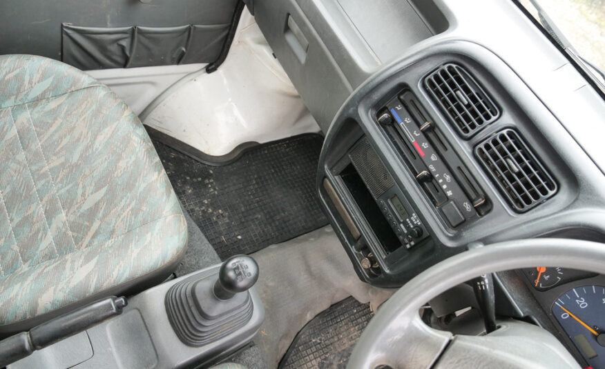 2000 Suzuki Carry