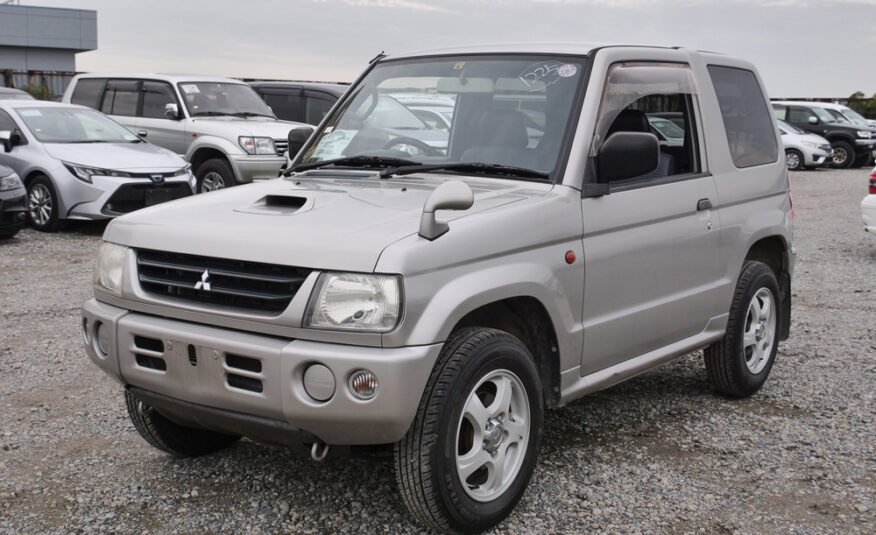 2000 Mitsubishi Pajero Mini Kei