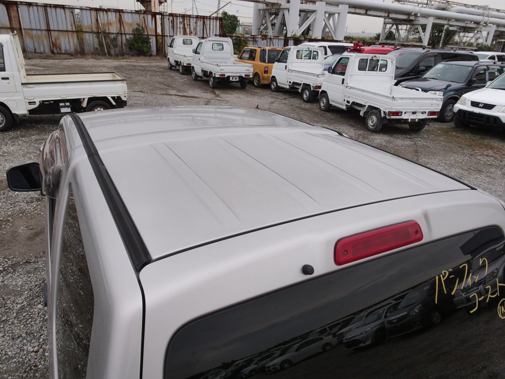 2000 Mitsubishi Pajero Mini