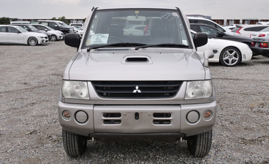 2000 Mitsubishi Pajero Mini Kei