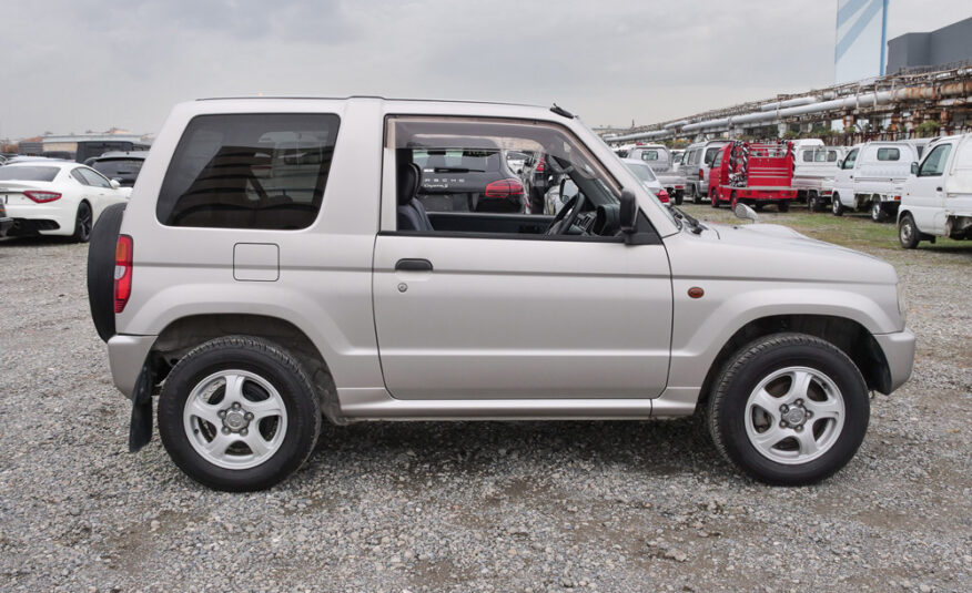 2000 Mitsubishi Pajero Mini Kei