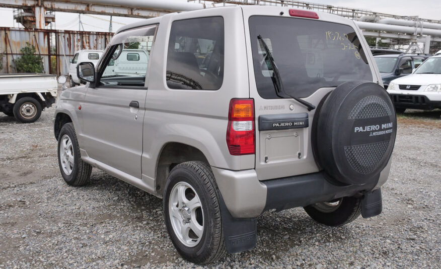 2000 Mitsubishi Pajero Mini Kei