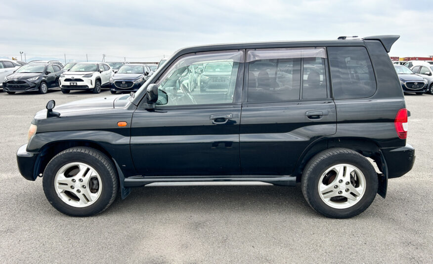 2000 Mitsubishi Pajero IO