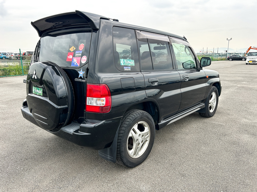 2000 Mitsubishi Pajero IO