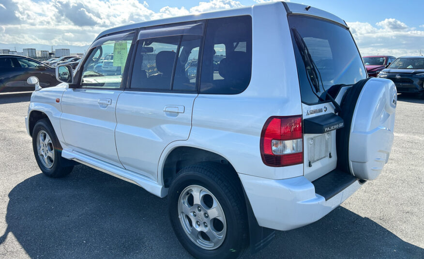 2000 Mitsubishi Pajero IO