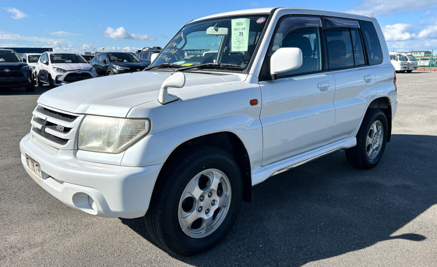 2000 Mitsubishi Pajero IO