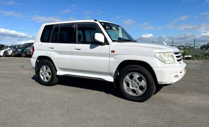 2000 Mitsubishi Pajero IO