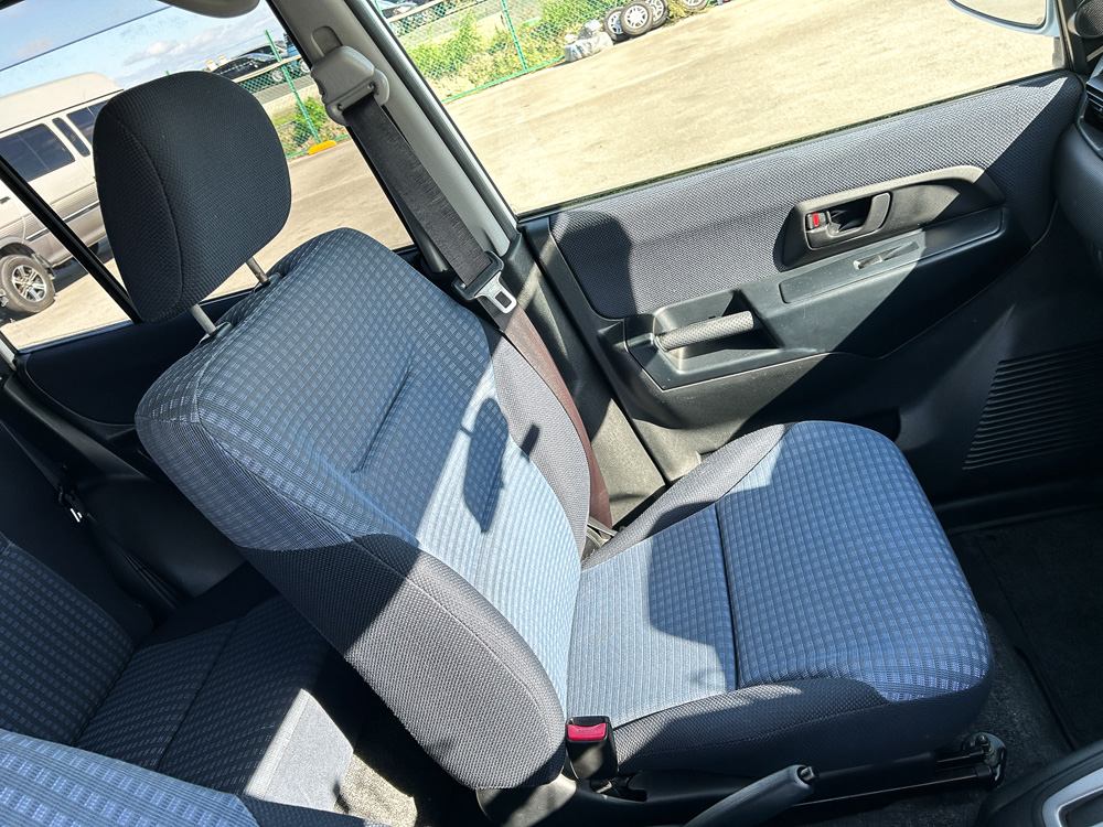 2000 Mitsubishi Pajero IO