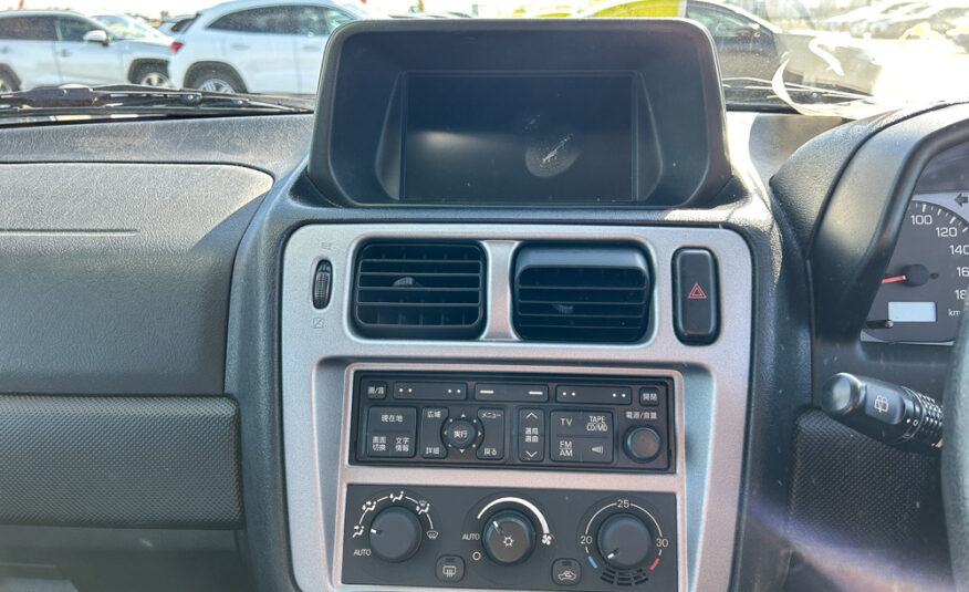 2000 Mitsubishi Pajero IO