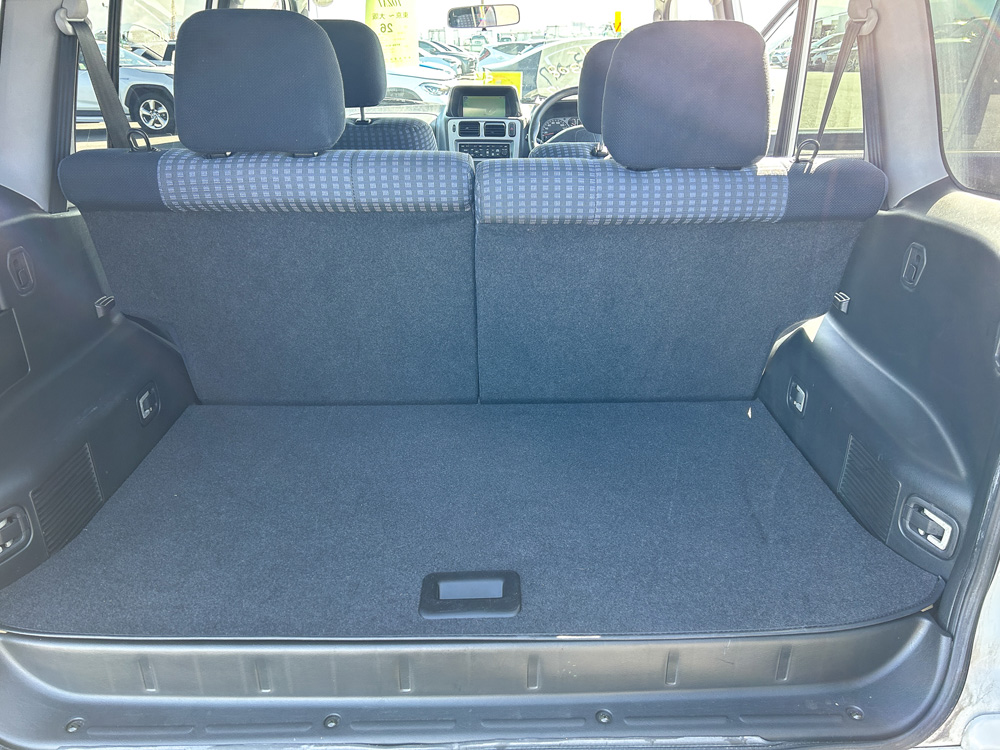 2000 Mitsubishi Pajero IO