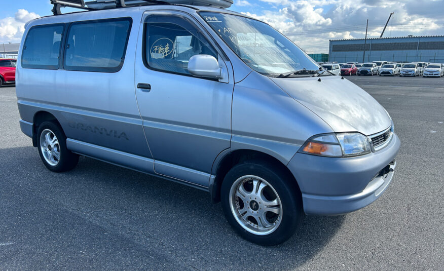 1996 Toyota Regius Used 4x4 For Sale