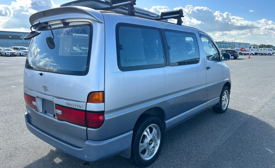 1996 Toyota Regius Used 4x4 For Sale