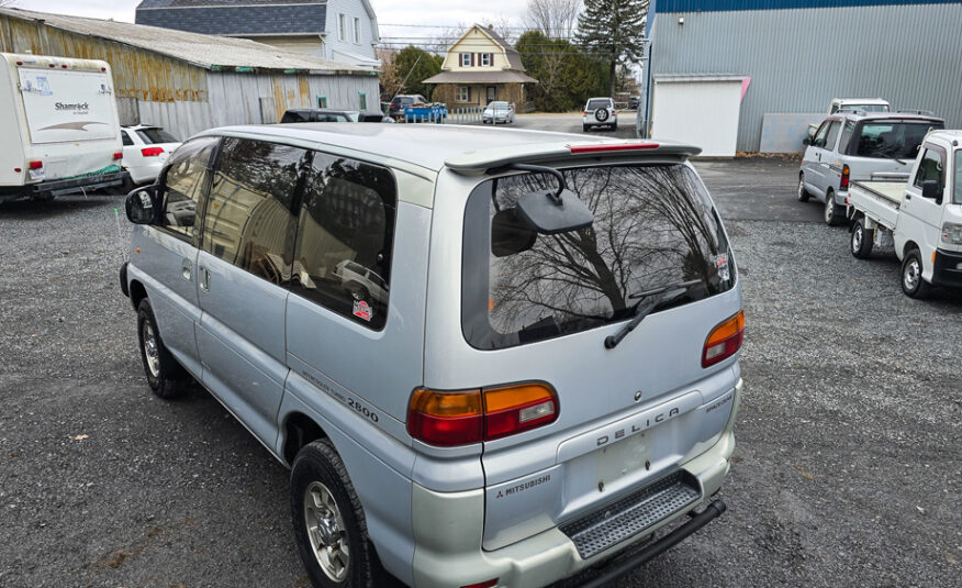 1994 Mitsubishi Delica