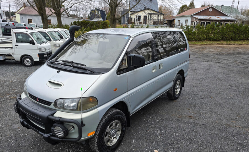 1994 Mitsubishi Delica