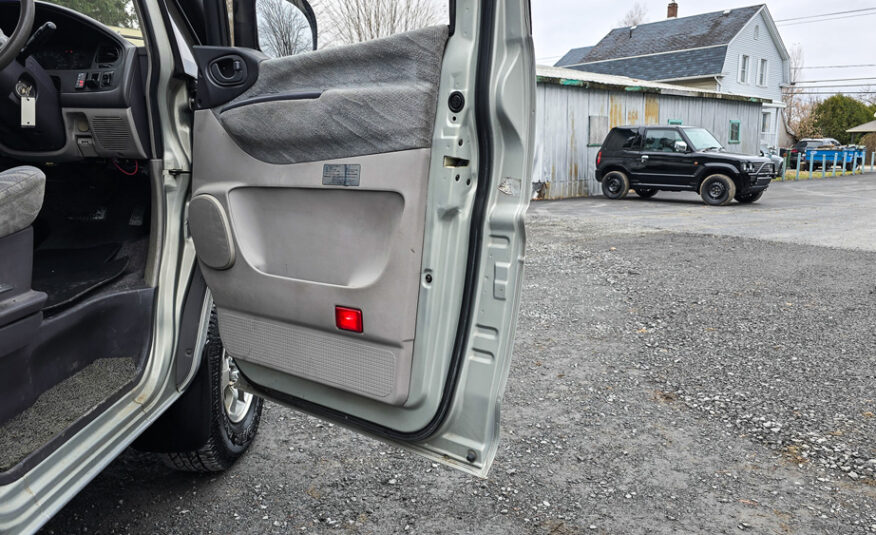 1994 Mitsubishi Delica