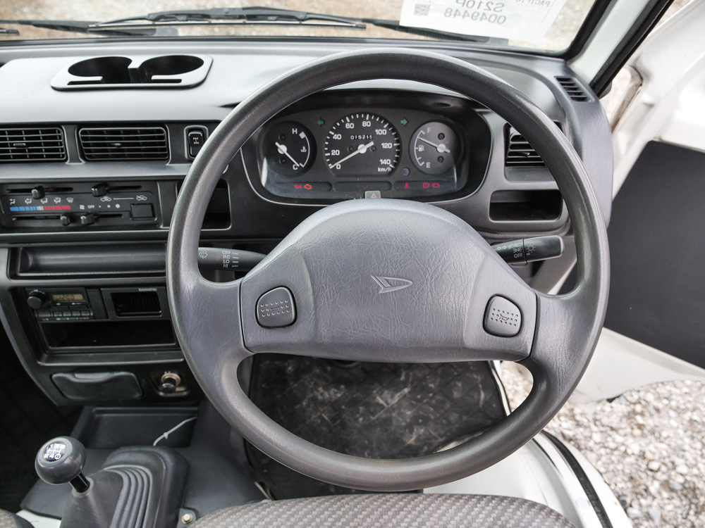 2000 Daihatsu Hijet