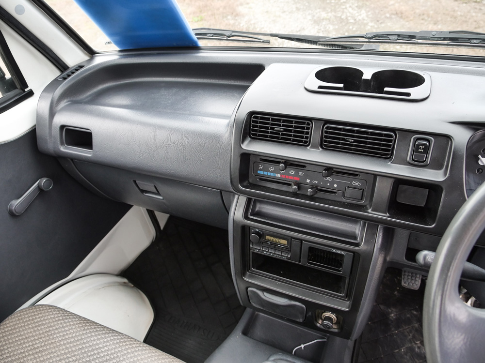 2000 Daihatsu Hijet