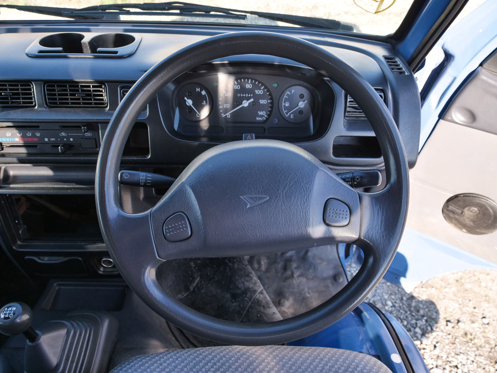 2000 Daihatsu Hijet