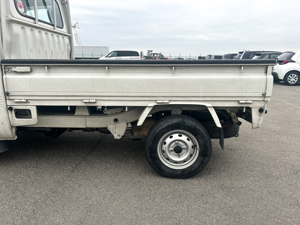 2000 Daihatsu Hijet