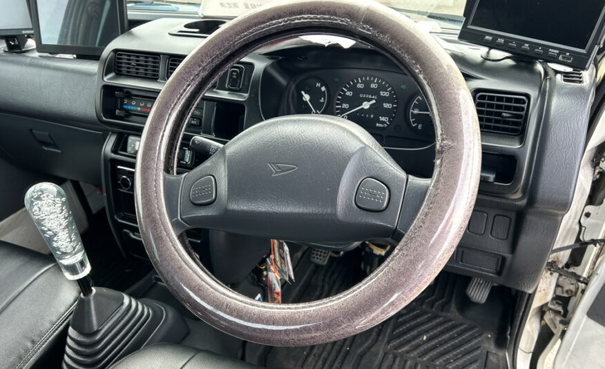 2000 Daihatsu Hijet