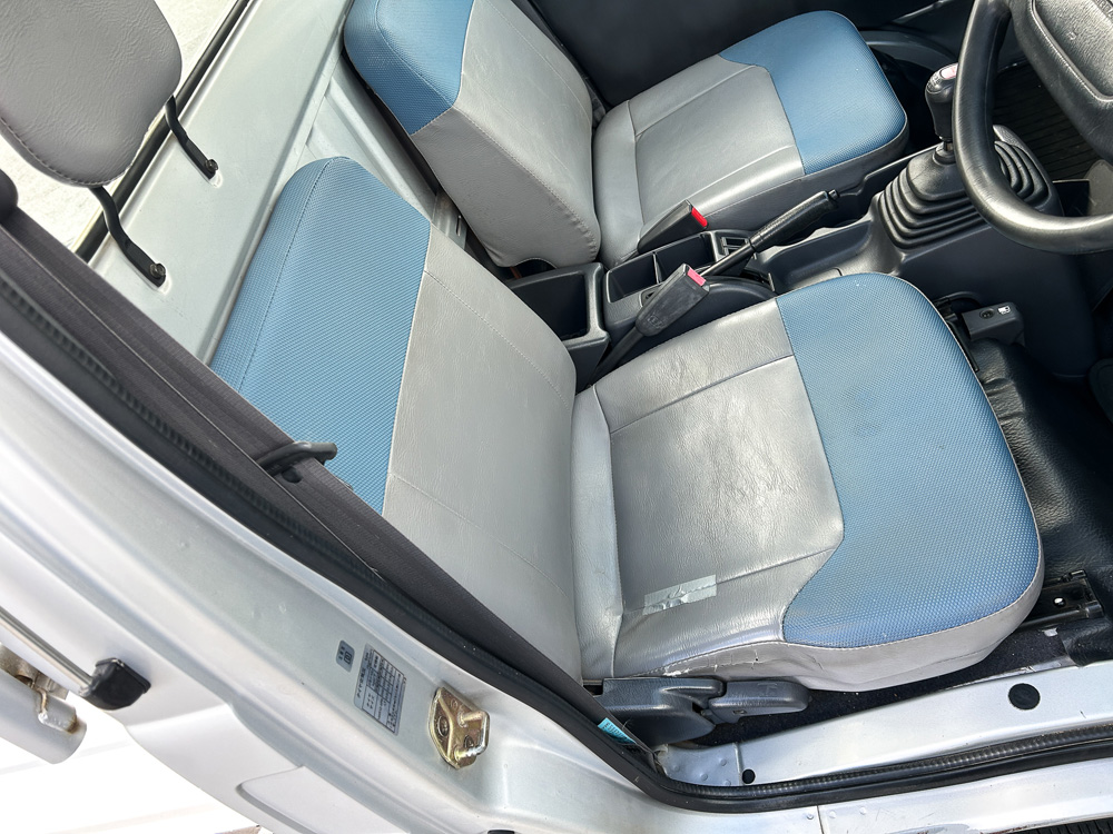 2000 Subaru Sambar