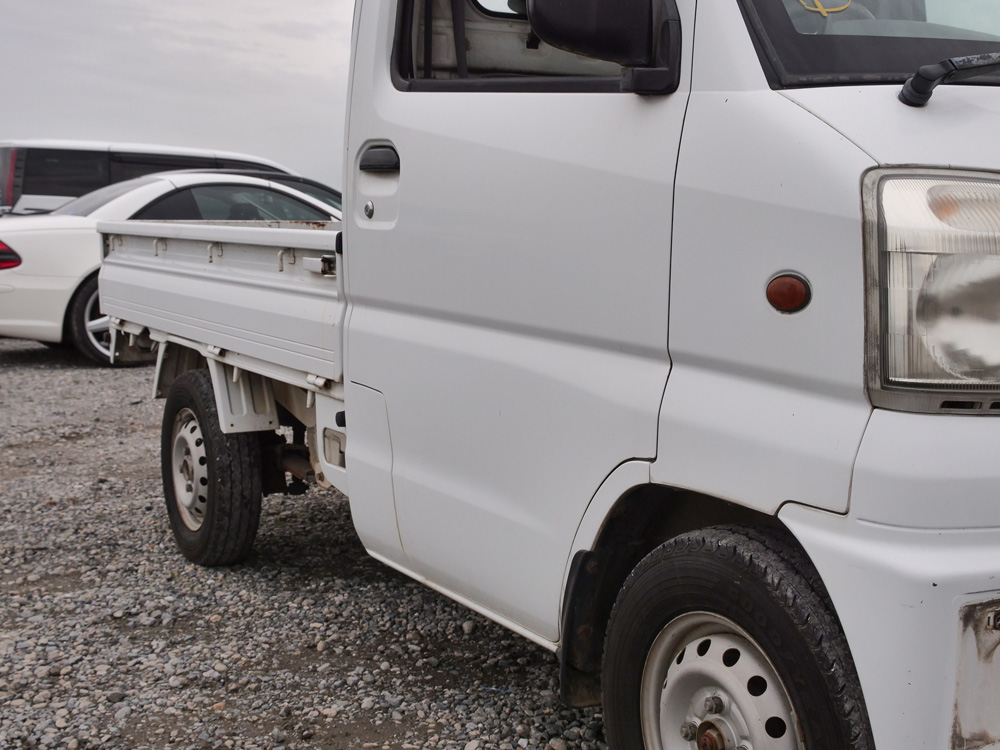 2000 Mitsubishi Minicab