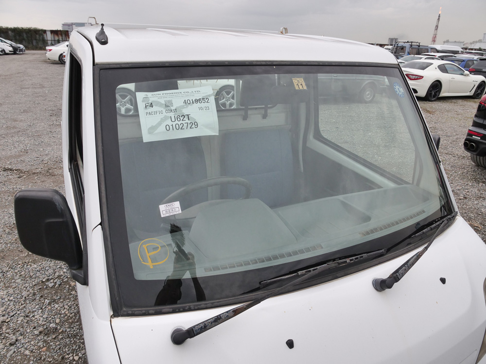 2000 Mitsubishi Minicab