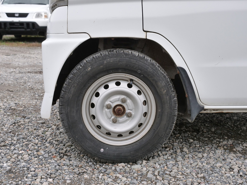 2000 Mitsubishi Minicab
