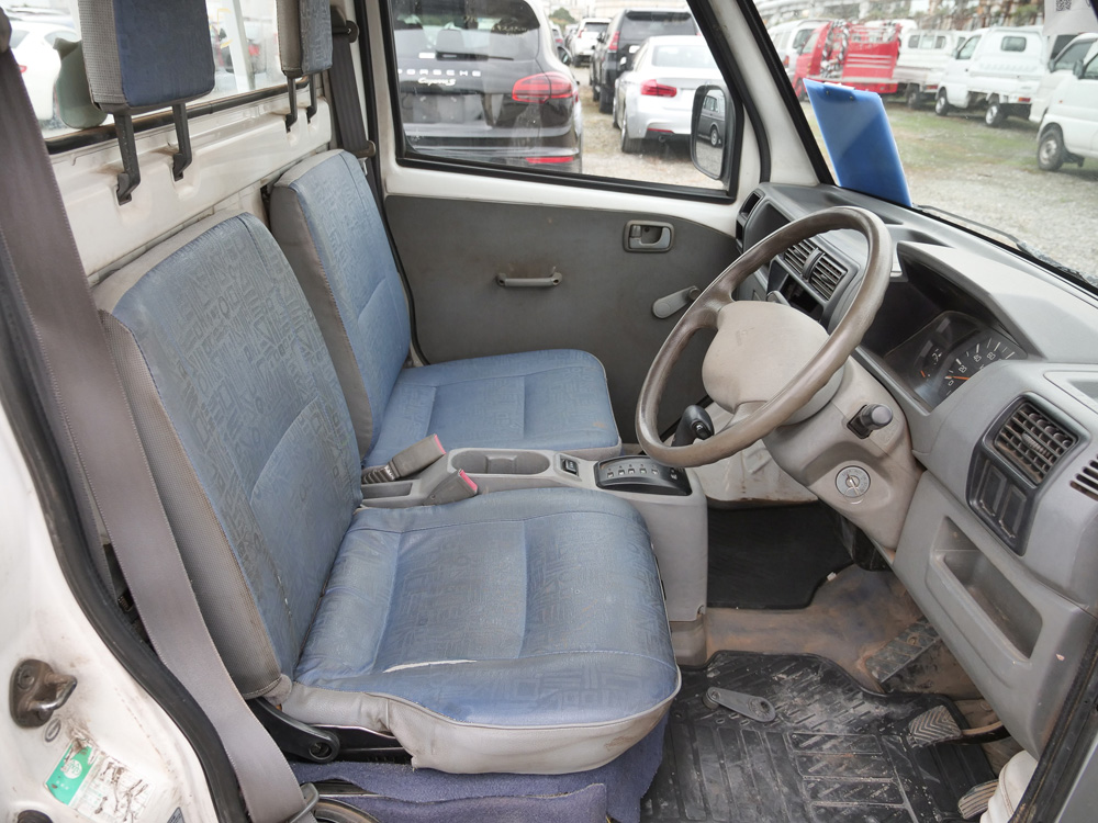 2000 Mitsubishi Minicab
