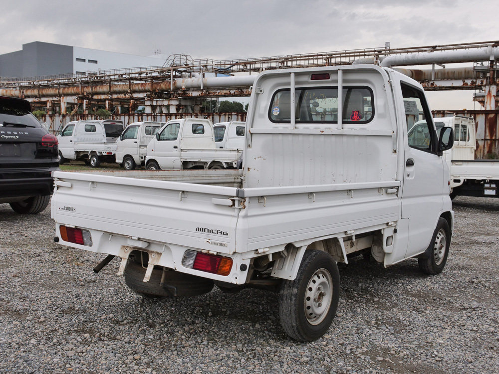 2000 Mitsubishi Minicab Kei Truck
