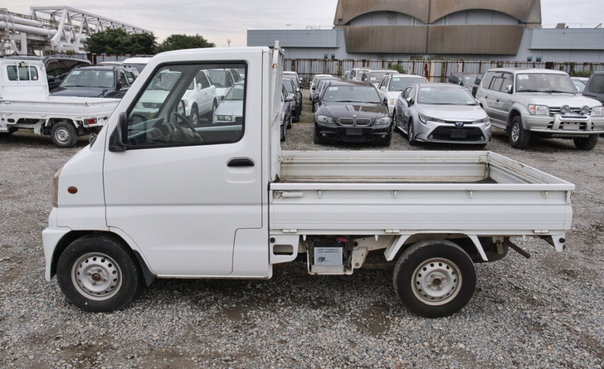 2000 Mitsubishi Minicab Kei Truck