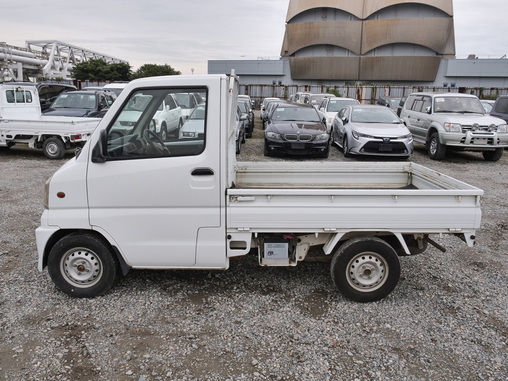 2000 Mitsubishi Minicab Kei Truck