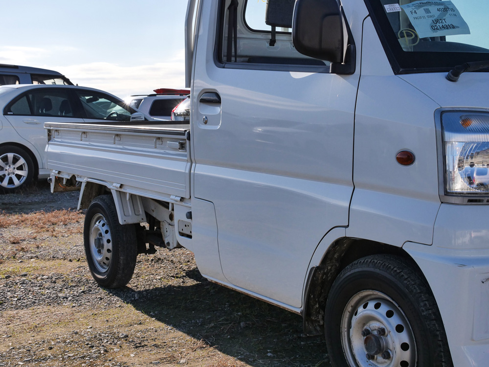 2000 Mitsubishi Minicab