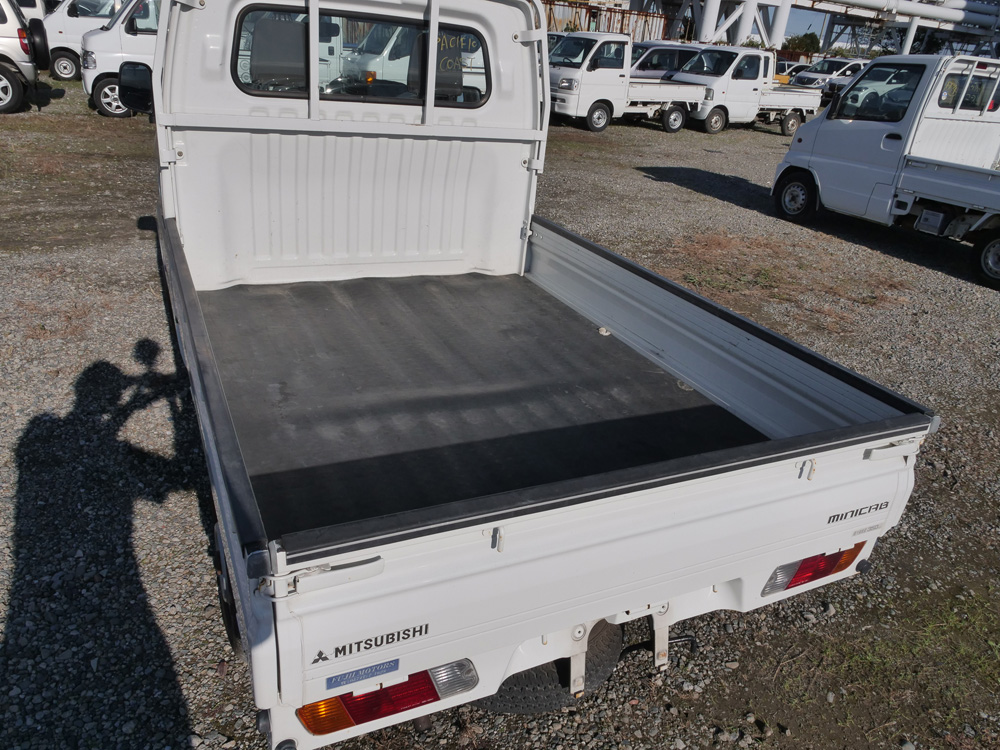 2000 Mitsubishi Minicab