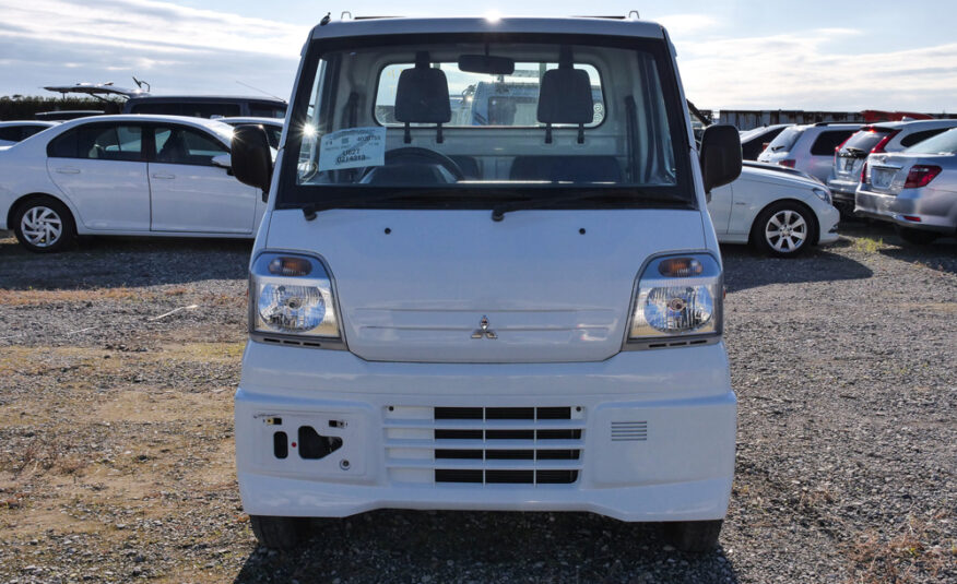 2000 Mitsubishi MiniCab Kei Truck