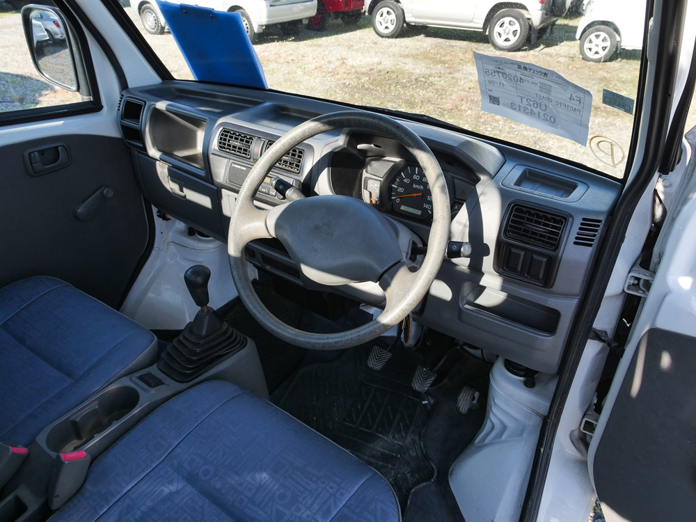 2000 Mitsubishi Minicab