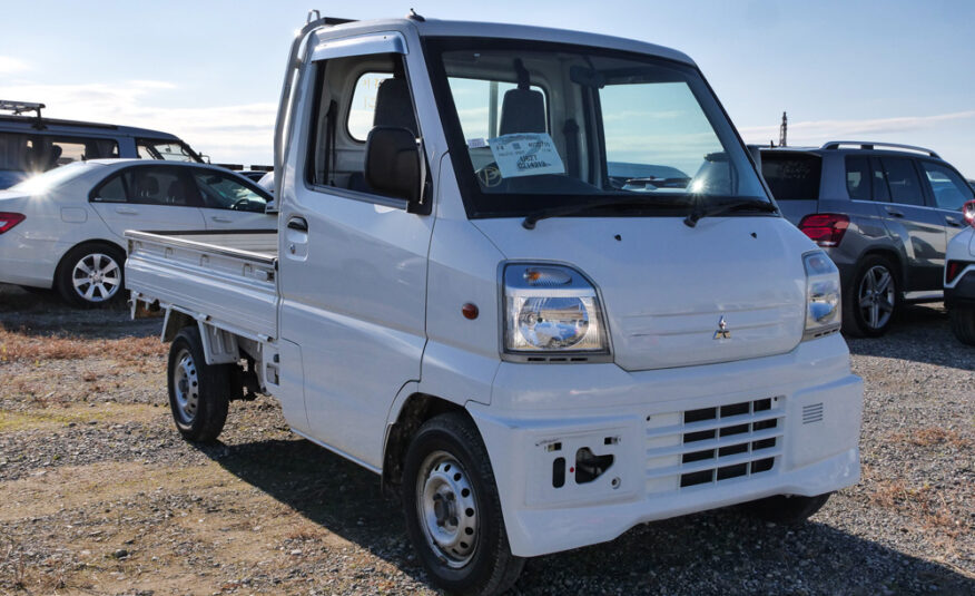 2000 Mitsubishi MiniCab Kei Truck