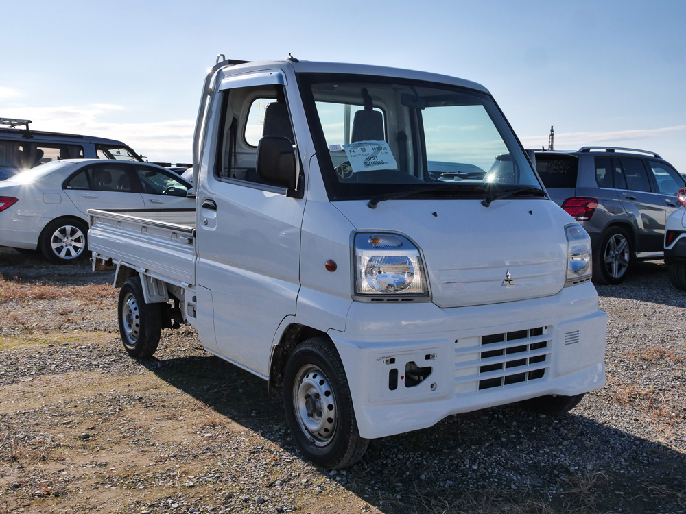 2000 Mitsubishi MiniCab Kei Truck