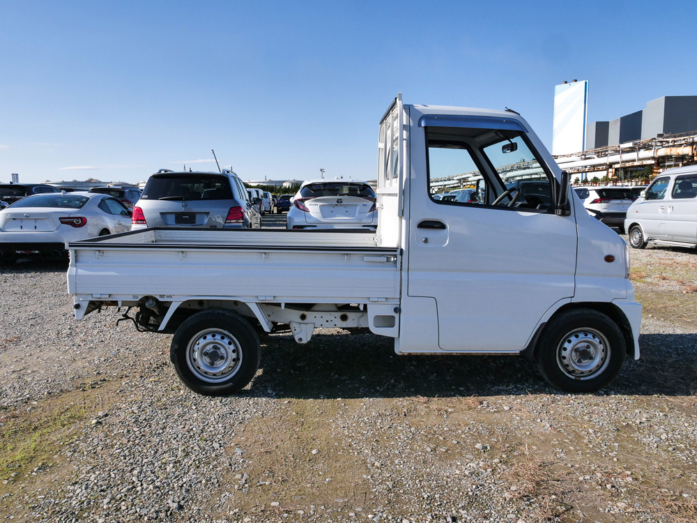2000 Mitsubishi MiniCab Kei Truck