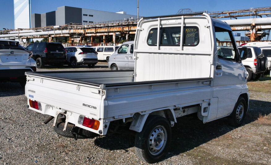 2000 Mitsubishi Minicab