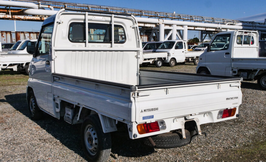 2000 Mitsubishi Minicab