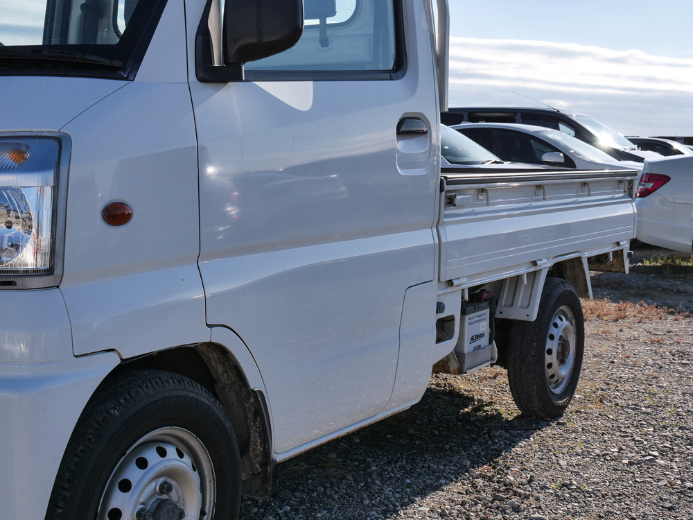 2000 Mitsubishi Minicab