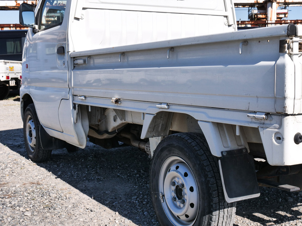 2000 Suzuki Carry