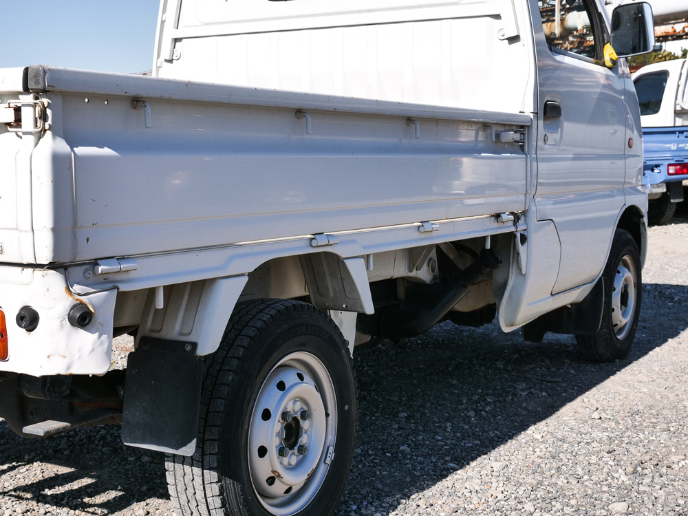 2000 Suzuki Carry