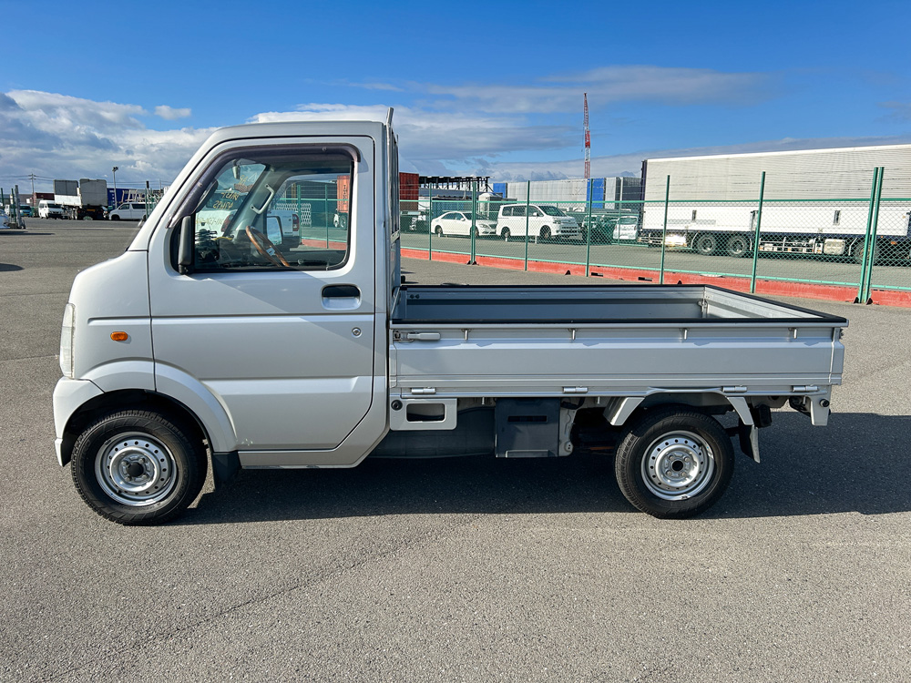 2006 Suzuki Carry